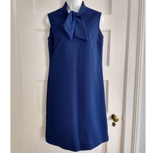 Vintage Navy Blue shift dress. 1960s Fits like M (8/10)